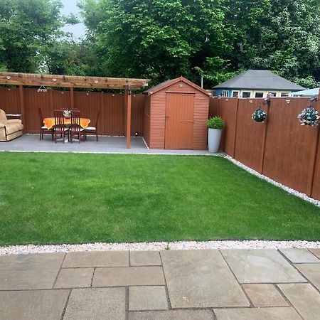 Enjoy Your Stay At Chorley Road Droitwich Eksteriør billede
