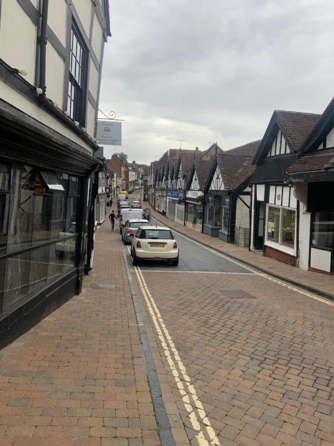 Enjoy Your Stay At Chorley Road Droitwich Eksteriør billede