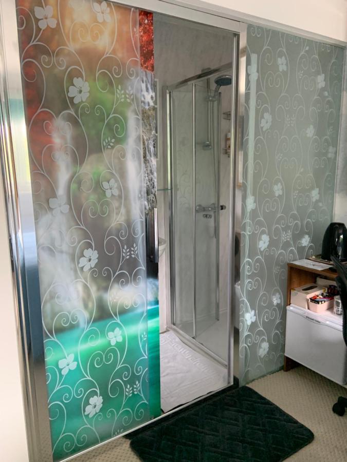 Enjoy Your Stay At Chorley Road Droitwich Eksteriør billede