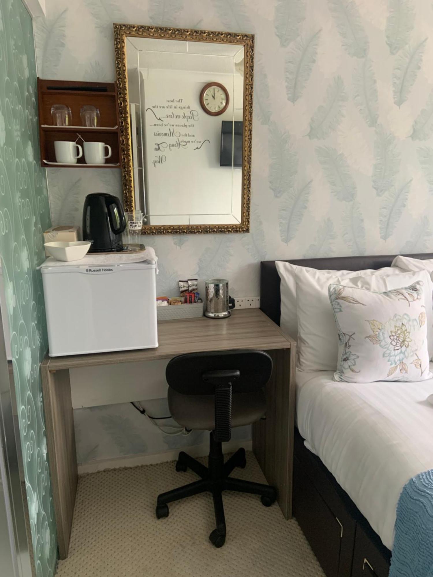 Enjoy Your Stay At Chorley Road Droitwich Værelse billede